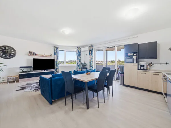 Fotografie nemovitosti - Prodej luxusního bytu 4+kk 102,66 m2 + terasa a lodžie 30,25 m2, Jeremiášova, Olomouc - Povel