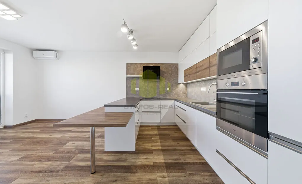 Prodej částečně zařízené novostavby 2+kk Z 55,5m2 + lodžie 11,4m2 &ndash; Topolová, Olomouc - Slavonín