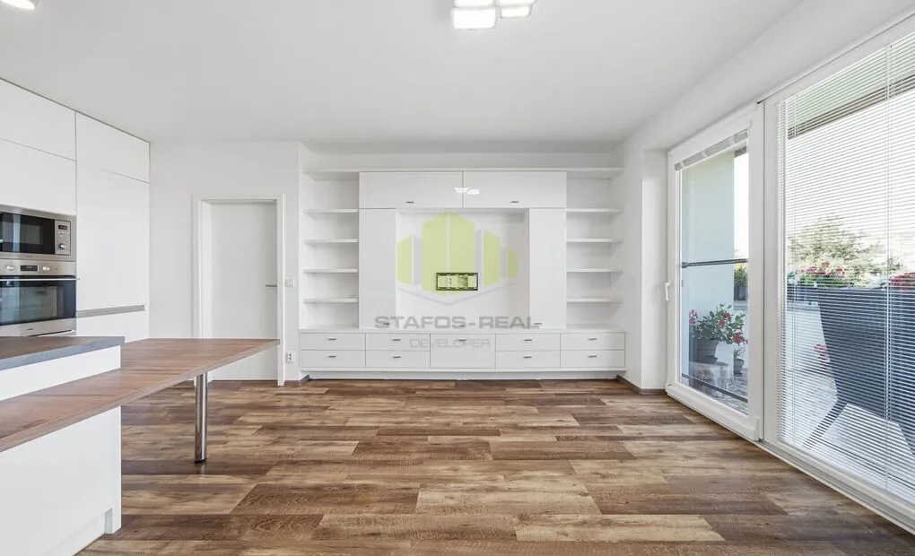 Prodej částečně zařízené novostavby 2+kk Z 55,5m2 + lodžie 11,4m2 &ndash; Topolová, Olomouc - Slavonín