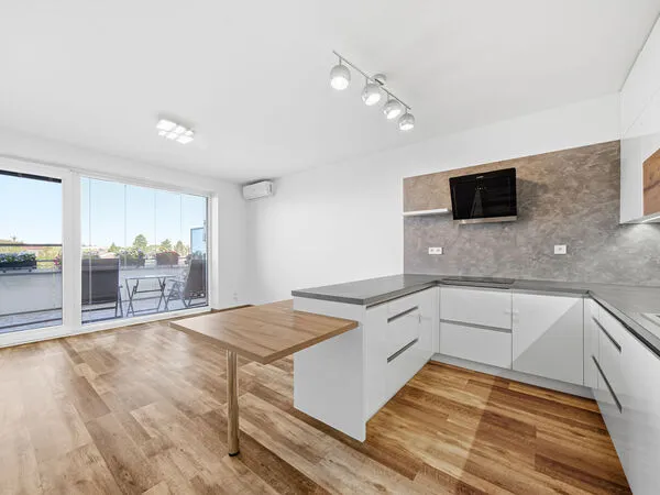 Fotografie nemovitosti - Prodej částečně zařízené novostavby 2+kk Z 55,5m2 + lodžie 11,4m2 &ndash; Topolová, Olomouc - Slavonín