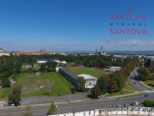 pohledbezrucovysadyapanoramaolomouce.jpg